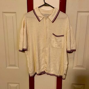 H&M Standard Cloth men’s sweater polo.